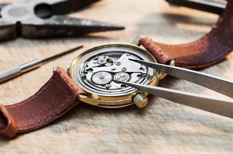 horloge reparatie shop